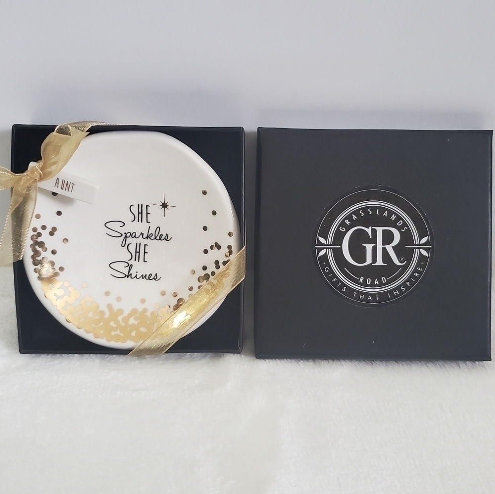 Grasslands Road She Sparkles She Shines Aunt Ceramic Gold Trinket Dish NIB - Picture 4 of 8